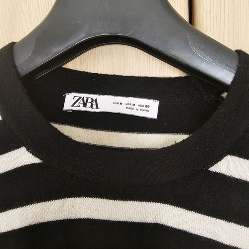 Zara pullover size medium like new, black and white striped
