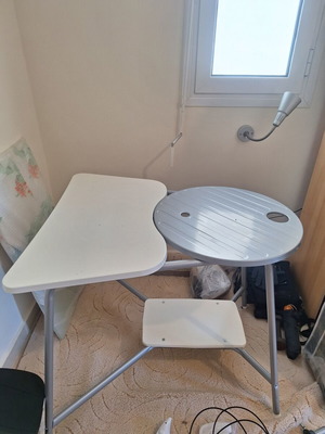 Table with white and gray surfaces
