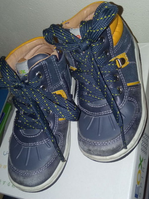 Geox children's shoes used, size 25