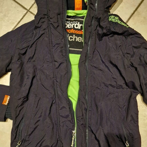 Superdry jacket like new, black and green, size S