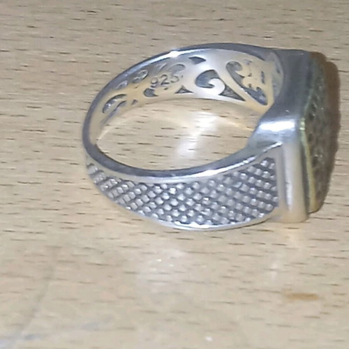 Hillas ring silver 925 with zircon, like new