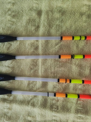 Fishing floats Venturieri like new