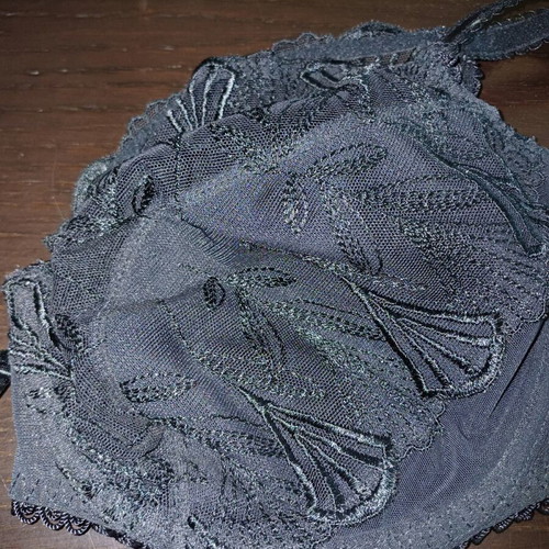 Lejaby bra like new, size E75