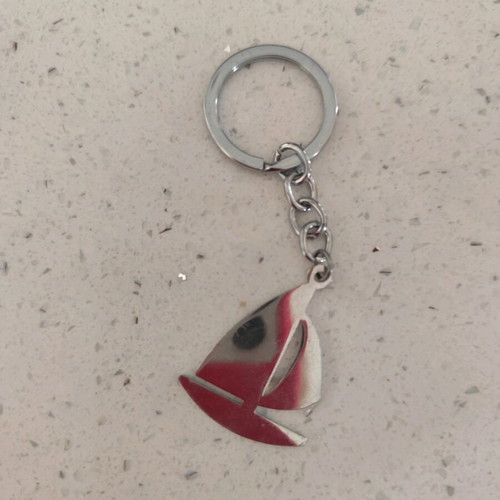 Keychain silver like new, quite light