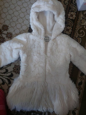White fur coat for girl 3 years like new