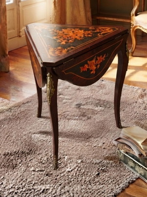 Edwardian mahogany side table with inlays and folding leaves, used, 1900