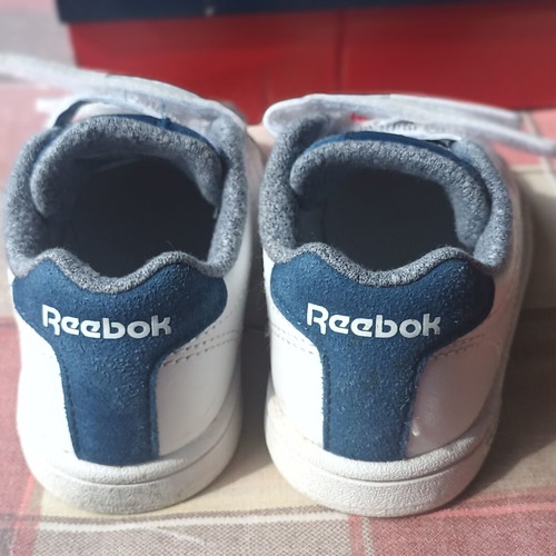 Reebok Boys' Athletic Shoes No 23.5 Like New