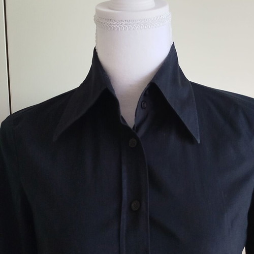 Benetton black shirt XS-S like new, cotton, slightly elastic fabric