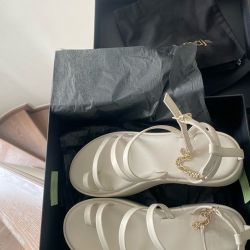 Maje platform sandals new, size 40, white