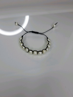 Bracelet with freshwater pearls new