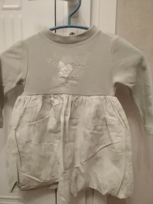 Ρούχα για 12 μηνών σαν καινούργια