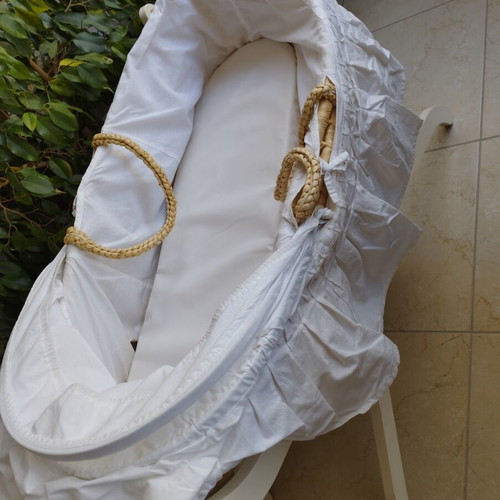 Wicker Bassinet like new with base and mattress for newborn