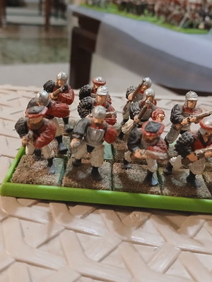 Empire Handgunners 13 plastic models like new, painted