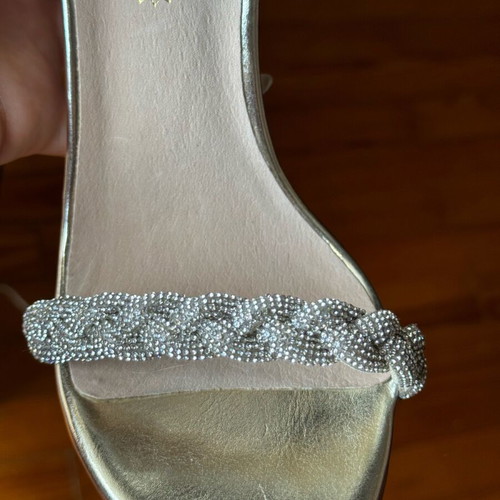 Envie women's gold strass sandal new, size 39.5