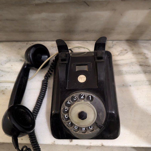 Vintage PTT Bakelite rotary telephone 1962, functional