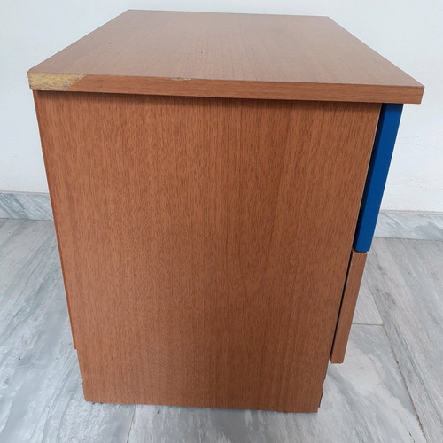 Nightstand used, made of particleboard with 2 drawers