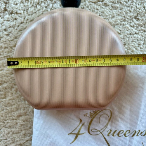 4queens shoulder bag new, beige