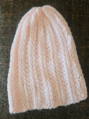 Knit hat pink for babies up to 3 months new