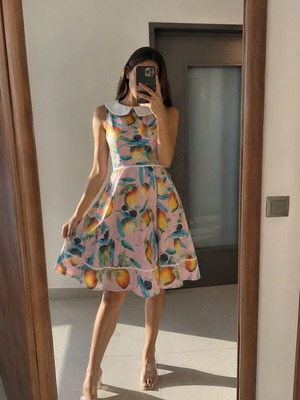 Lindy Bop dress with lemon print, like new, pink, size UK10