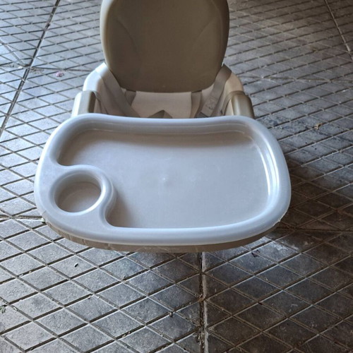Baby feeding chair used