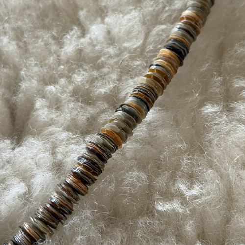 Vintage necklace like new, retro style