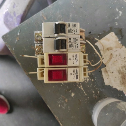 Automatic panel circuit breakers and bulbs used