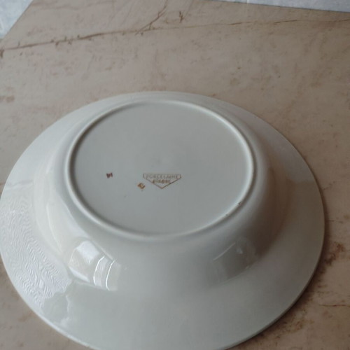 Decorative porcelain plate like new with Lourdes image