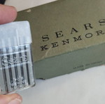 Sears Kenmore αναλώσιμα ραπτομηχανής σαν καινούργια, βελόνες και 3 μεταλλικά μασούρια