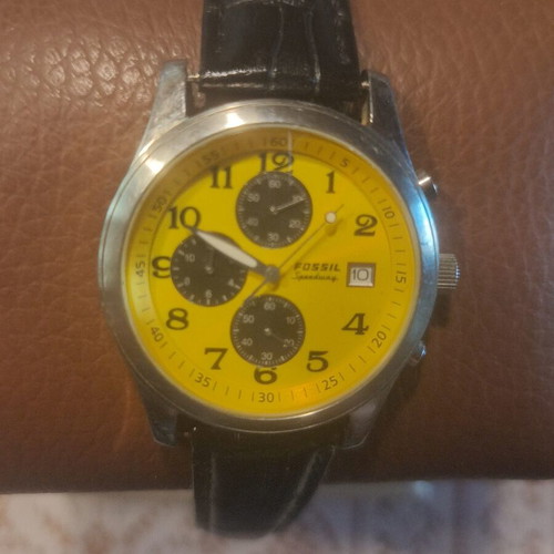 Fossil Speedway FS-2976 Chronograph watch with yellow dial