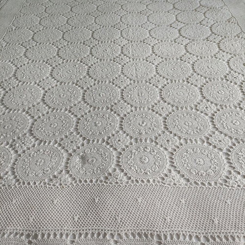 Double knitted blanket new 2x2 meters