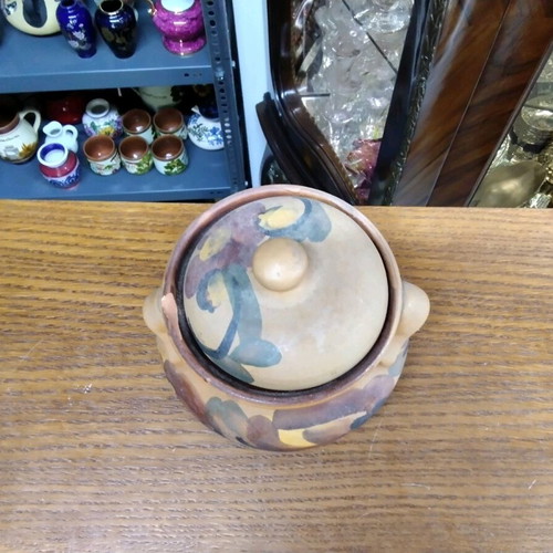 Clay Fireproof Pot With Lid And Handles Used 14x16x16