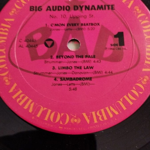 Big Audio Dynamite 2 records used, electronic, pack