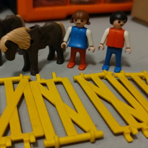 Playmobil 3579 used set with figures and accessories