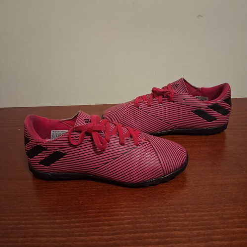 Adidas ΝΣΜΣΖΙΖ N34 football shoes used, purple for girls and boys