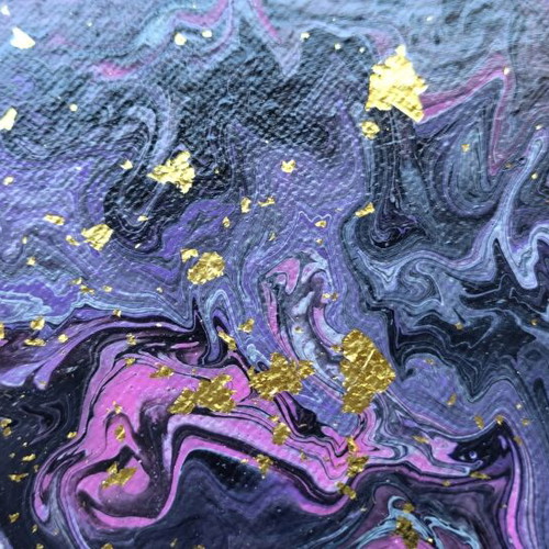 Round canvas painting, fluid art with acrylic and gold leaf
