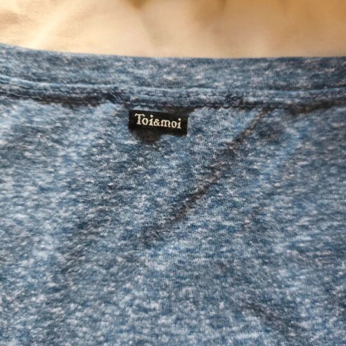 Toi&Moi women's summer blouse, blue, size large but fits small