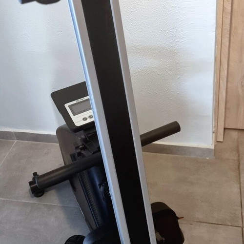 Amila rowing machine ET7420R like new