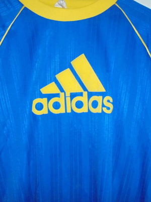Adidas 90's vintage football jersey large like new, authentic