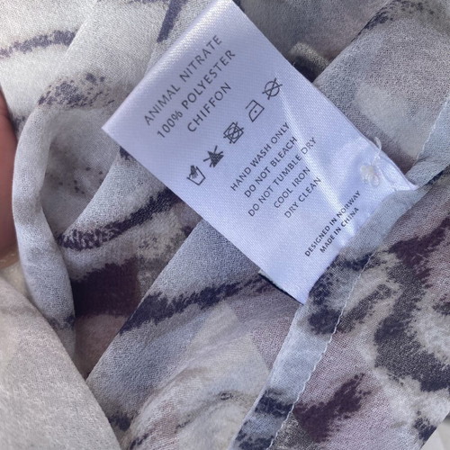 Animal Print Women Shirt like new, size S, polyester chiffon