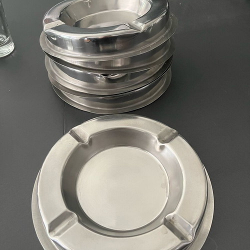 Inox ashtrays like new, set of 6, 20 cm
