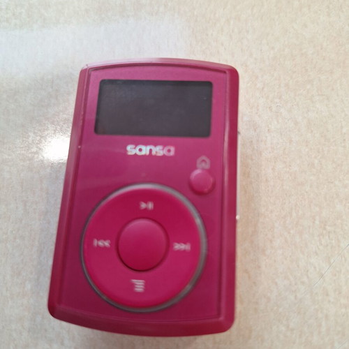SanDisk Sansa Clip 2GB pink like new