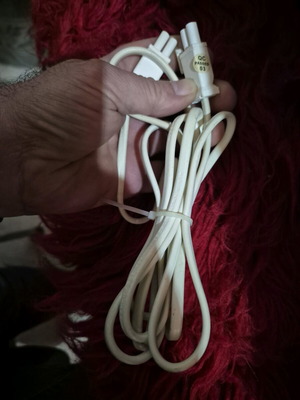 IKEA ANSLUTA UTRUSTA lighting interconnect cable used