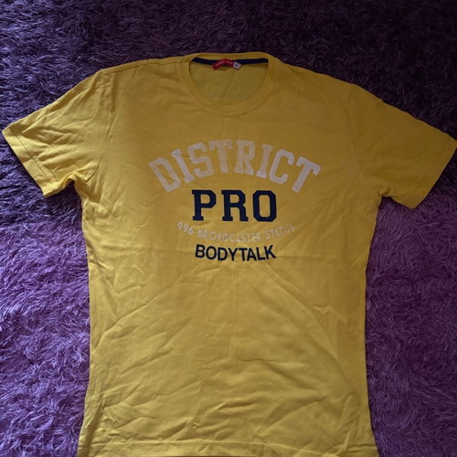 BodyTalk men's short-sleeve T-shirt size M used