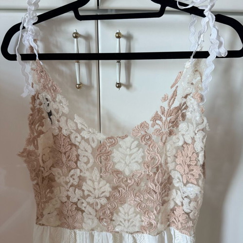 Nidodileda blouse like new, white and beige