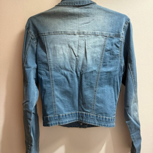 Denim jacket like new, size M, blue