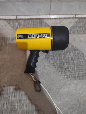 Underwater flashlight UK1200