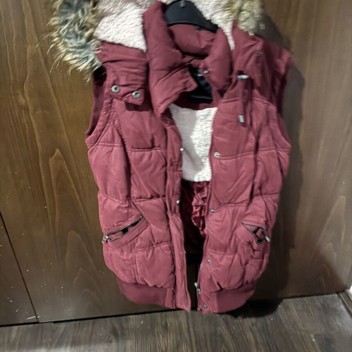 Sleeveless jacket, red, size XL / 42 / 14