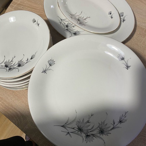 Porcelain service set like new, 24 pieces, Greek origin