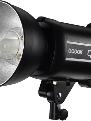 Godox Flash QT600ii like new, fast speed