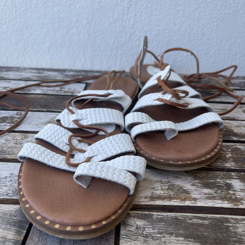 Ioannis leather gladiator sandals size 37 like new, white and brown